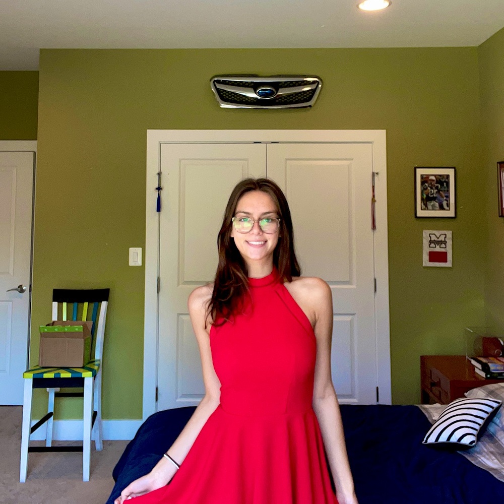 Chic red dress